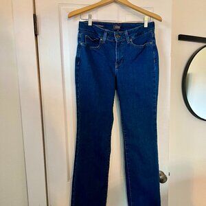 DISCOUNTED SHIP| NYDJ Marilyn Straight Leg Jeans - SZ 6 | Lift Tuck® Technology